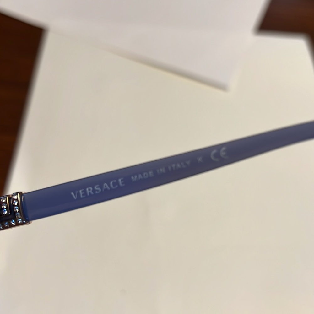 Versace sunglasses - Picture 11 of 13
